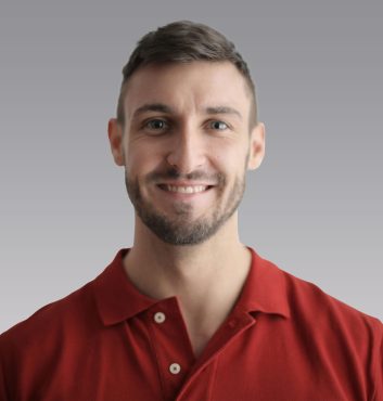 Eli Kombe, Senior Developer